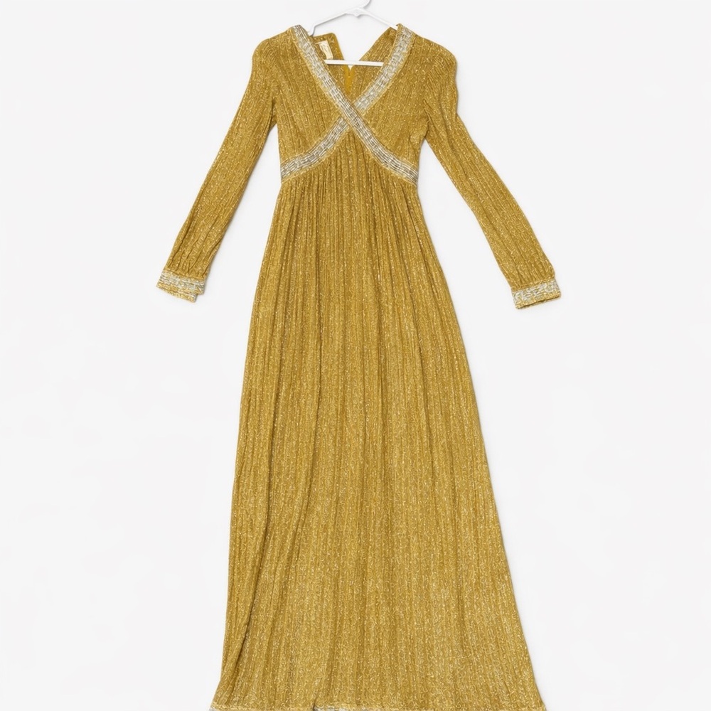 Vintage 1970s Elegant Gold Long Sleeve Maxi Dress